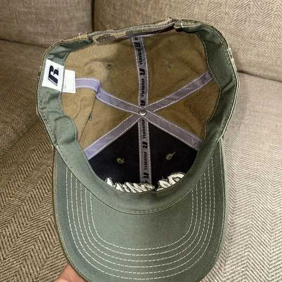 💥💥SALE💥💥OLE MISS Section 101 Majestic Red Sweatshirt L-XL Camo Cap Russell - Picture 7 of 8
